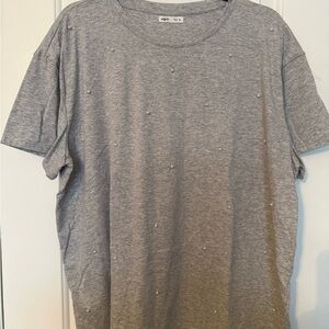 Elegant Gray Embellished Short Sleeve Tee